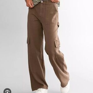Boutique cargo pants